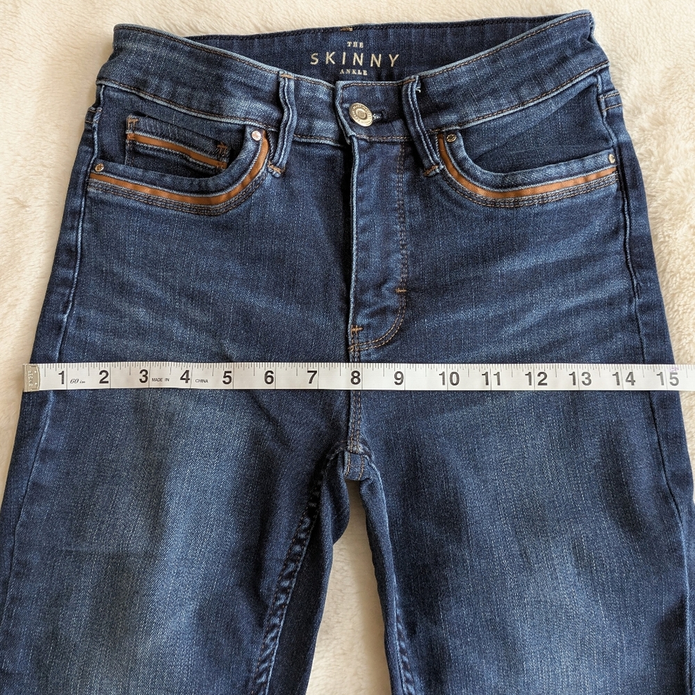 White House Black Market Everyday Soft Dark High-Rise Skinny Ankle Jeans Size 0 - Picture 9 of 11